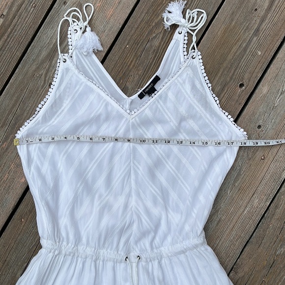 Forever 21 white 1-piece romper M-L - Picture 8 of 11